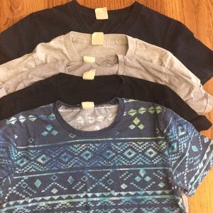 Bundle price Men’s T-Shirts Small